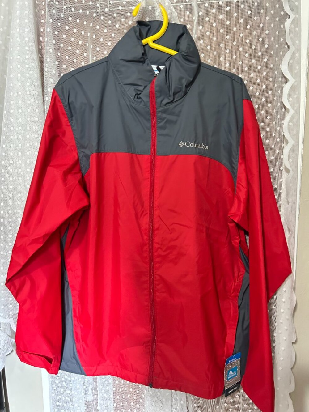NWT Columbia Glennaker Lake Rain Jacket Red Gray Men's Medium Waterproof